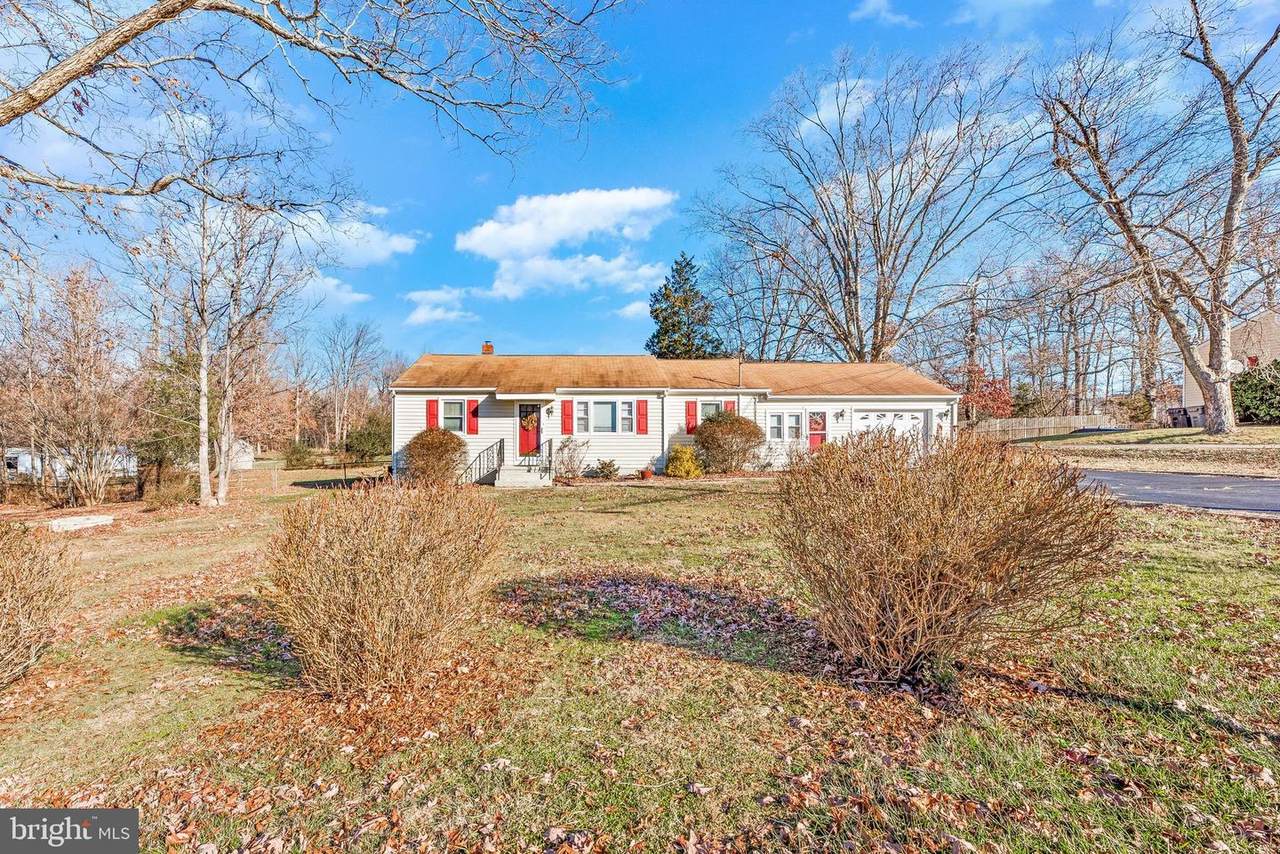 8410 Oak Drive - Photo 1