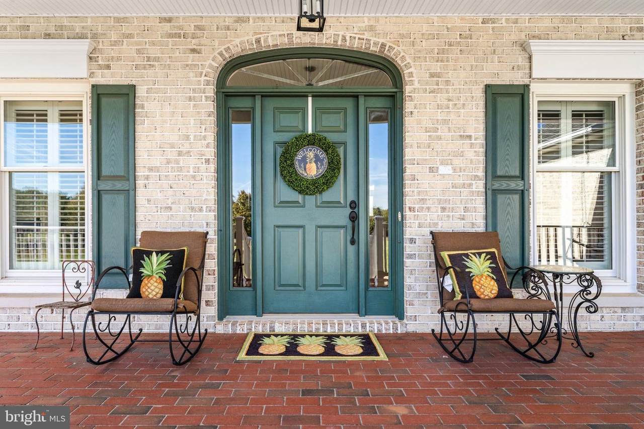 19370 Clair Manor Drive - Photo 1