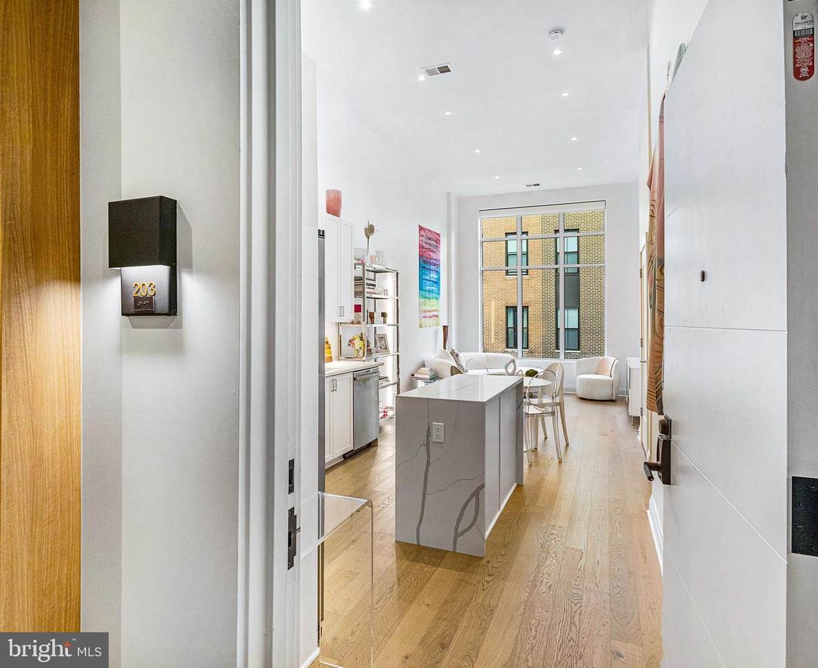 925 Fairfax Street - Photo 1