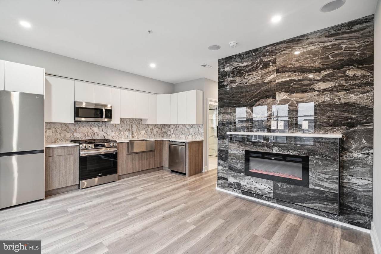 2053 2ND Street - Photo 1