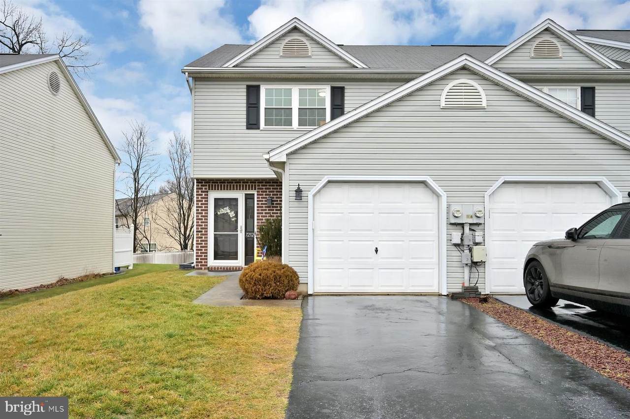 7252 Huntingdon Street - Photo 1