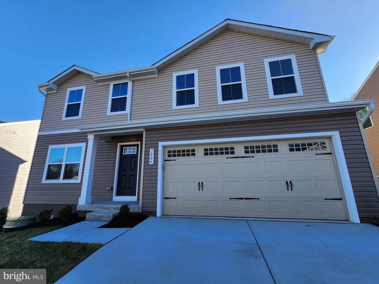 1806 Glenmere Road - Photo 1