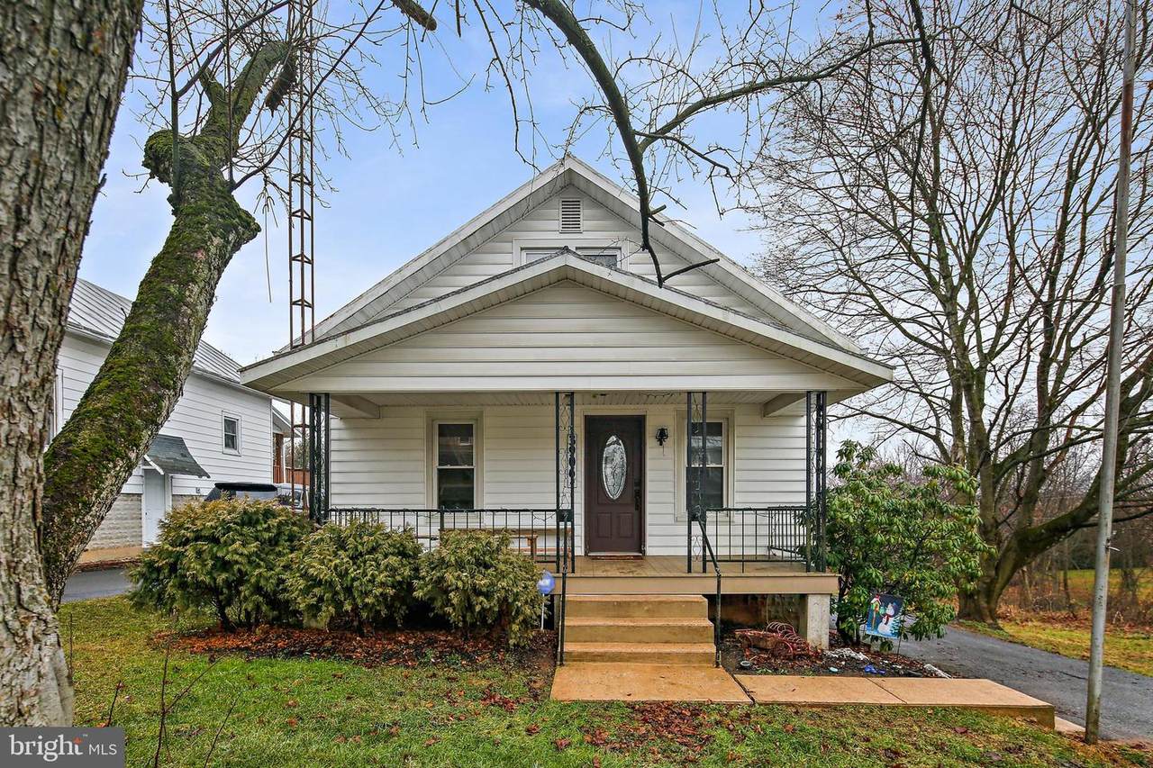 3906 Littlestown Pike - Photo 1