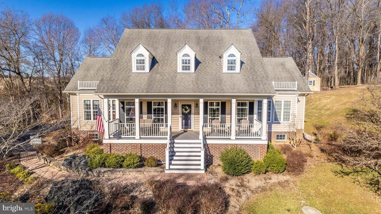 17734 Foxmoor Drive - Photo 1