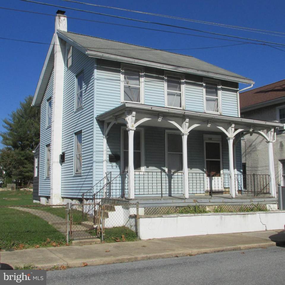 107 Slokom Avenue - Photo 1