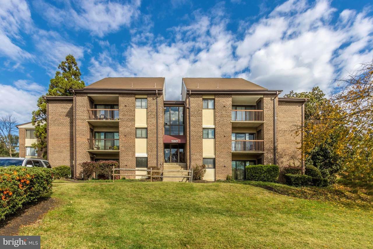 15601 Dorset Road - Photo 1