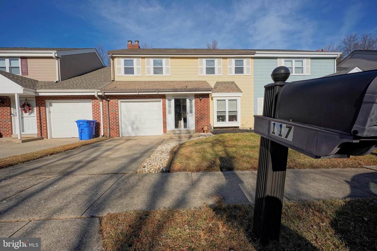 117 Carleton Lane - Photo 1