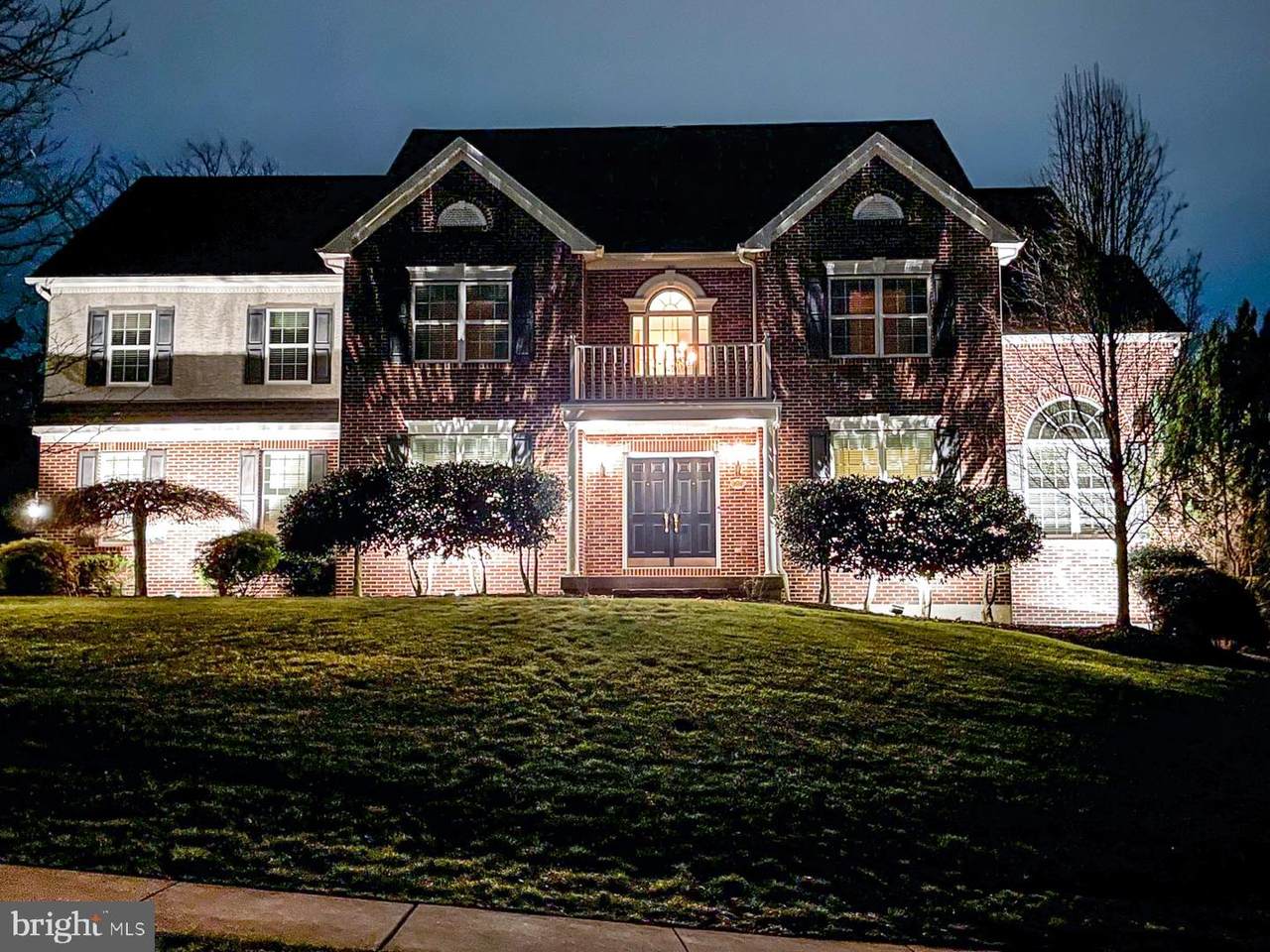 986 Ivy Lane - Photo 1