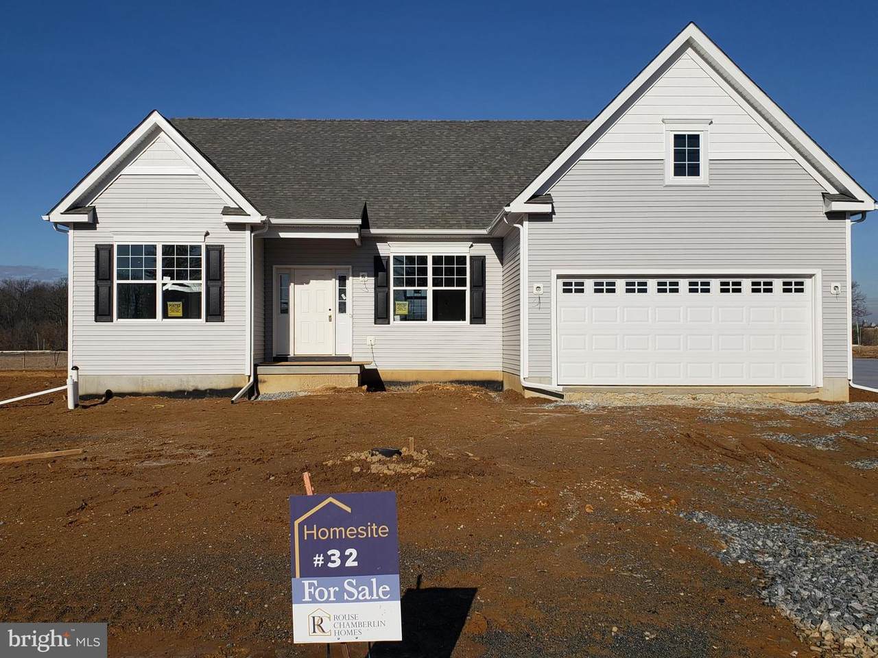 129 Petrelia Drive - Photo 1