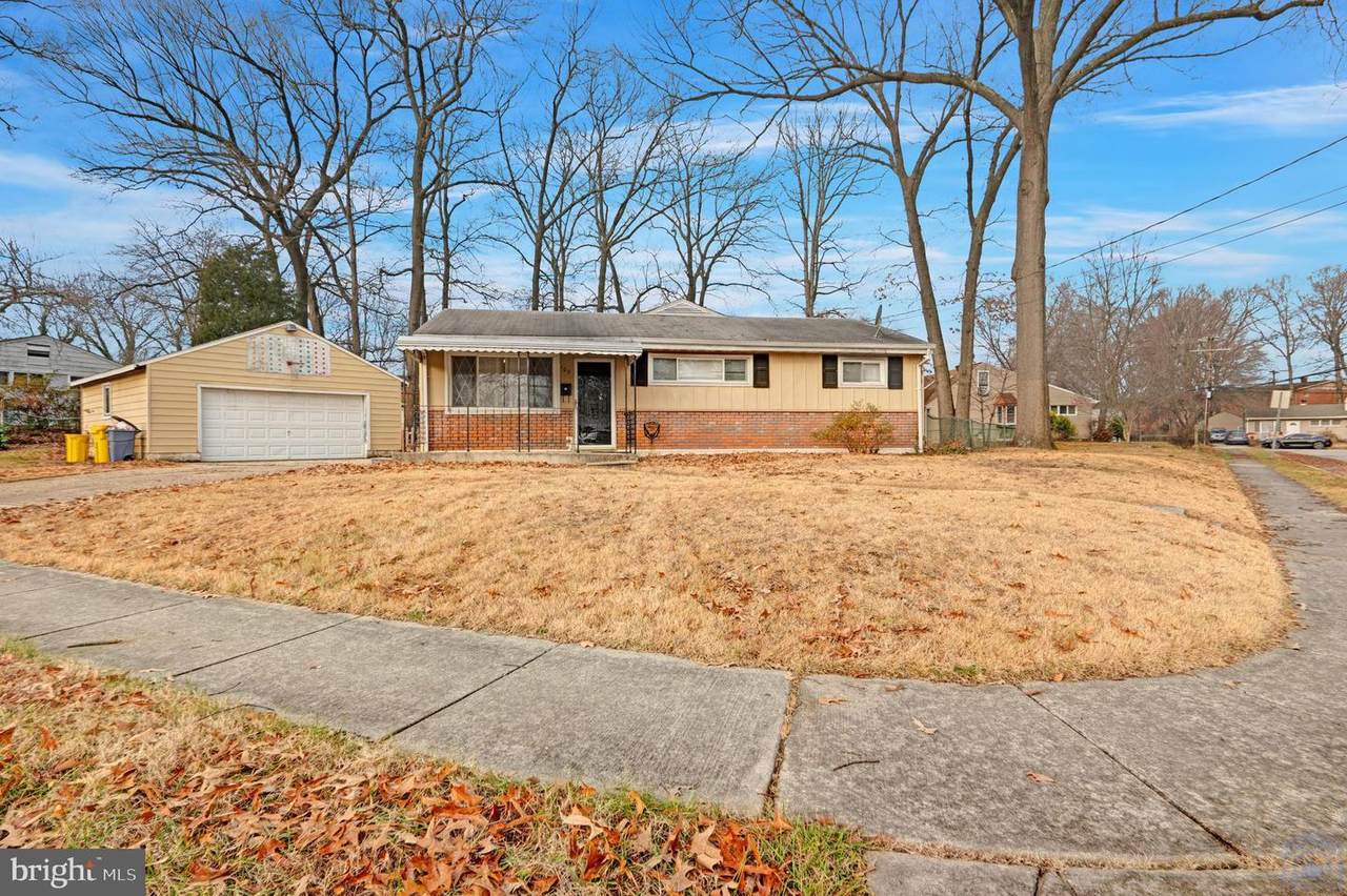 103 Saint James Drive - Photo 1