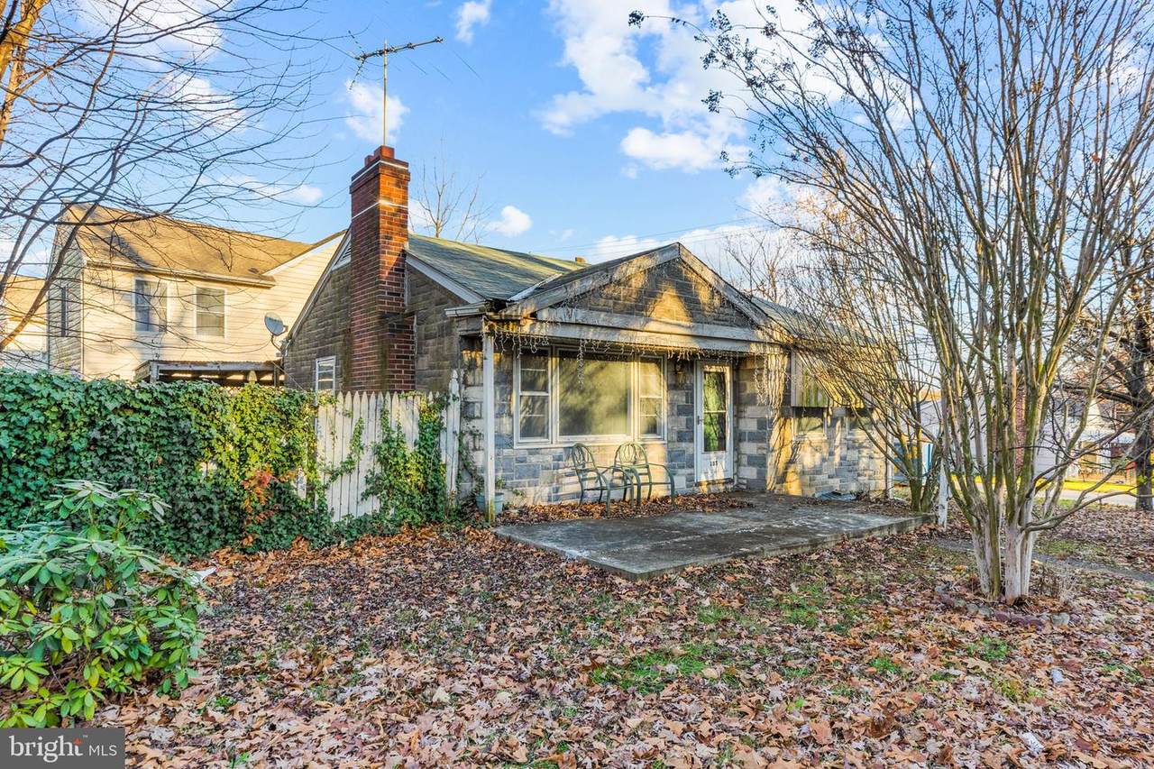 185 Bishop Avenue - Photo 1
