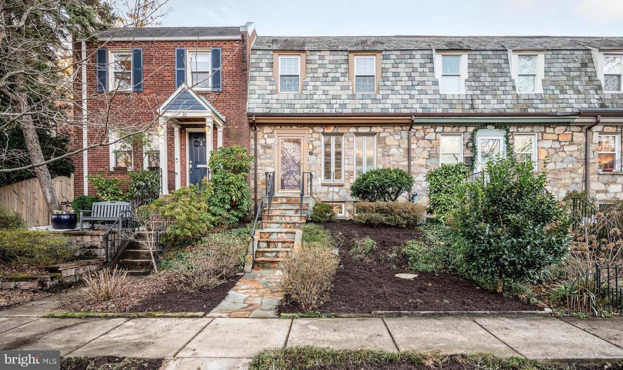 19 Linden Street - Photo 1