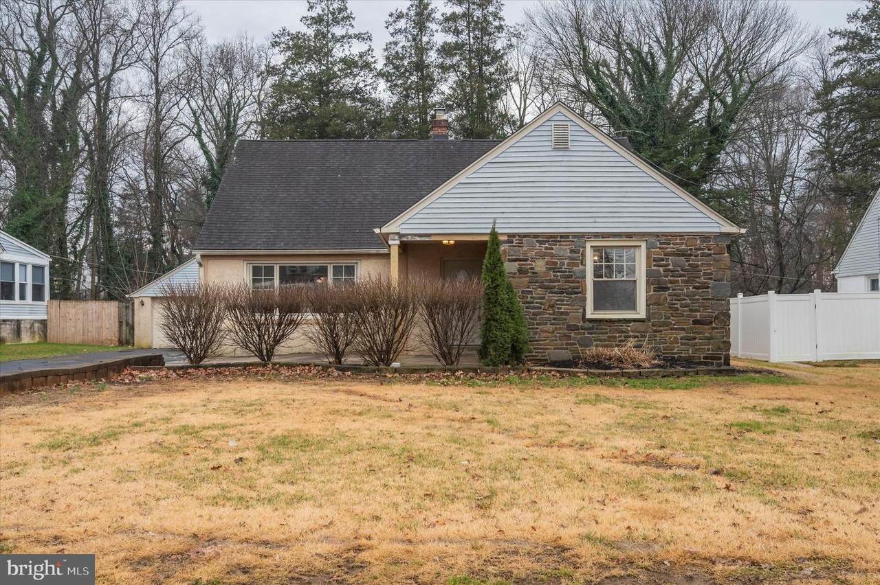1118 Burmont Road - Photo 1