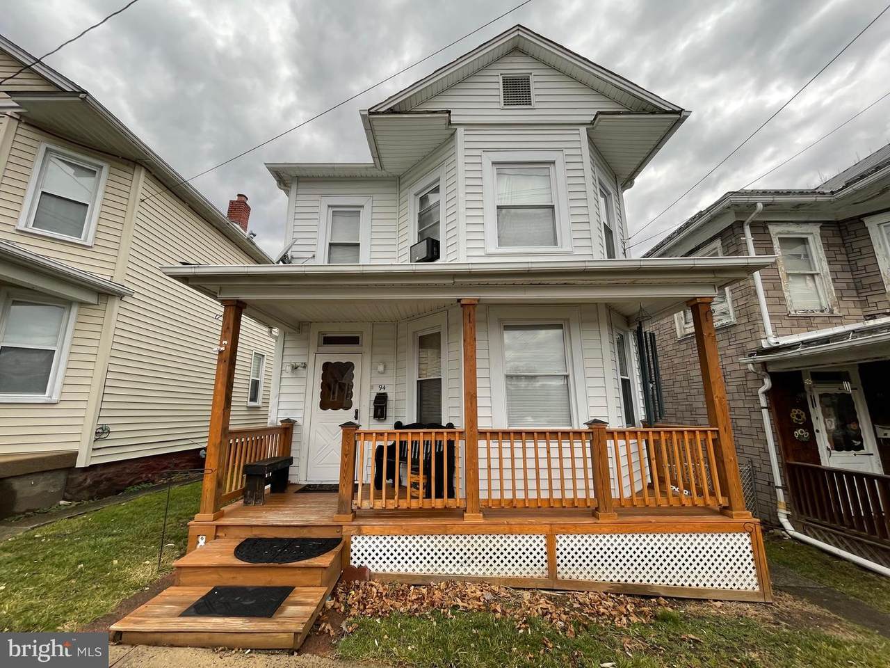 94 C Street - Photo 1