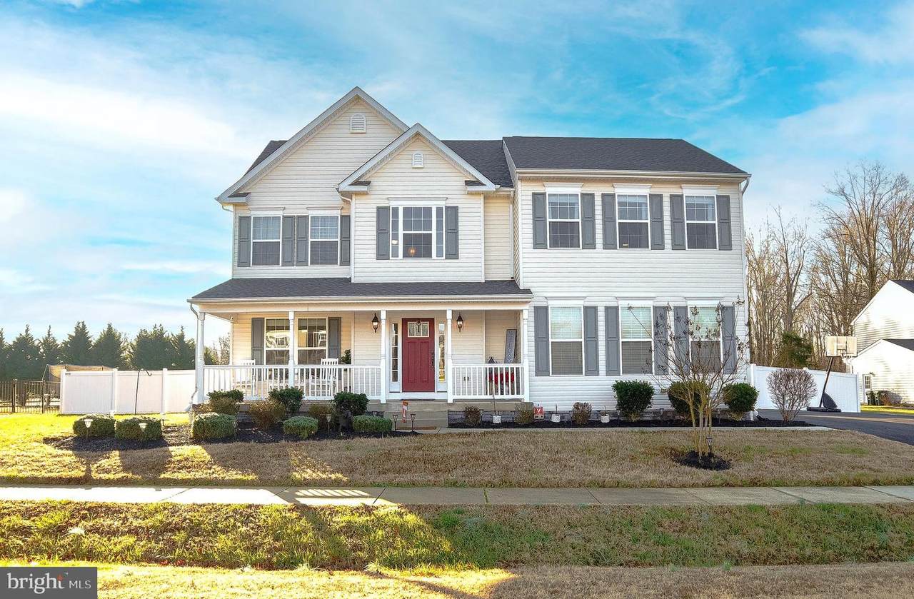 225 Fountain Lane - Photo 1
