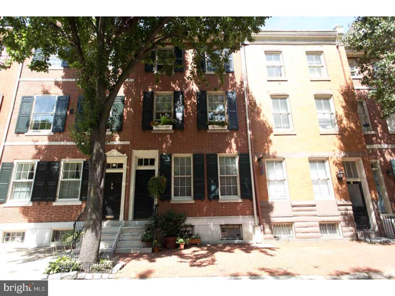 729 Spruce Street - Photo 1