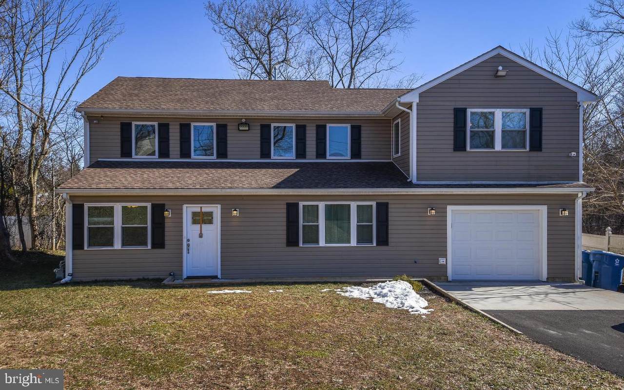 2519 Atlantic Avenue - Photo 1