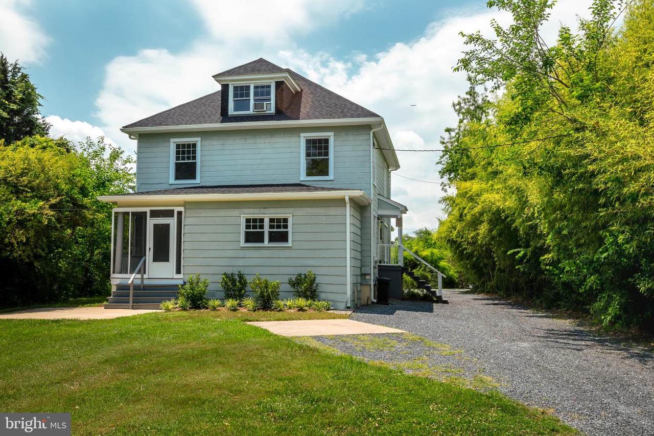 3 Elliott Road - Photo 1