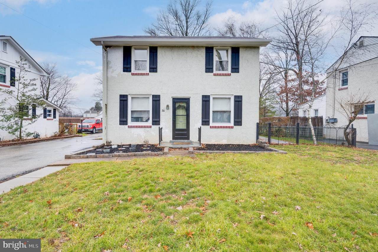 116 Glenwood Avenue - Photo 1