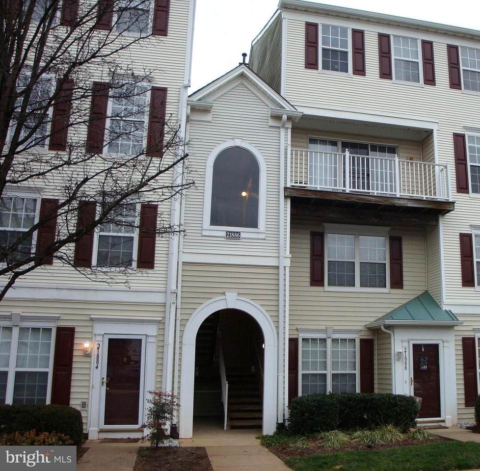 21886 Railway Terrace - Photo 1