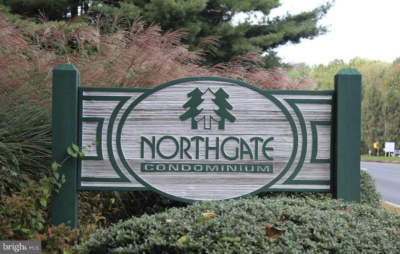 1408 Northgate Square - Photo 1