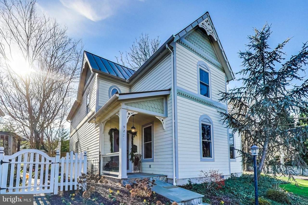 9233 Portner Avenue - Photo 1