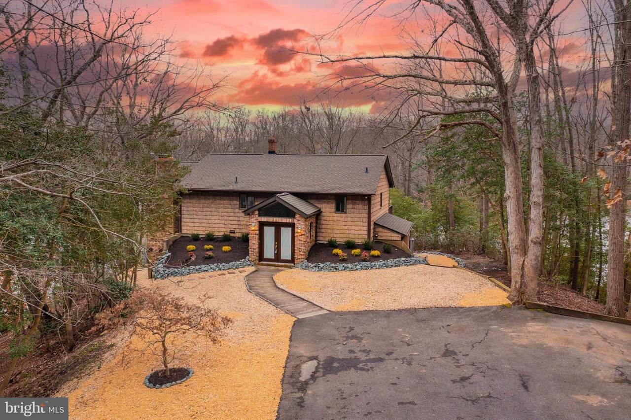 41835 Queens Landing Road - Photo 1