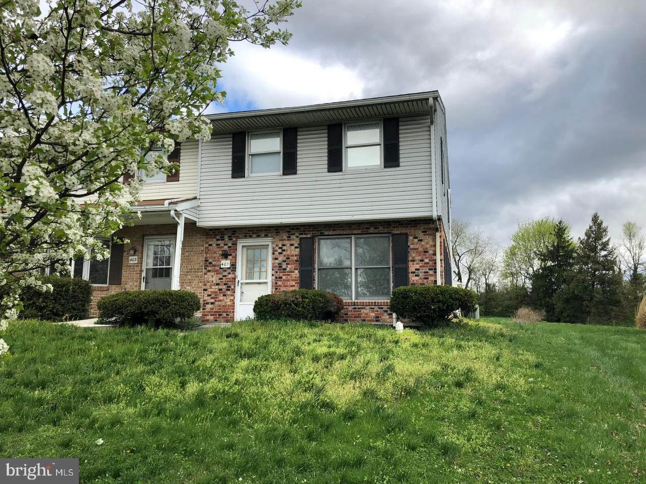 401 Baltimore Street - Photo 1