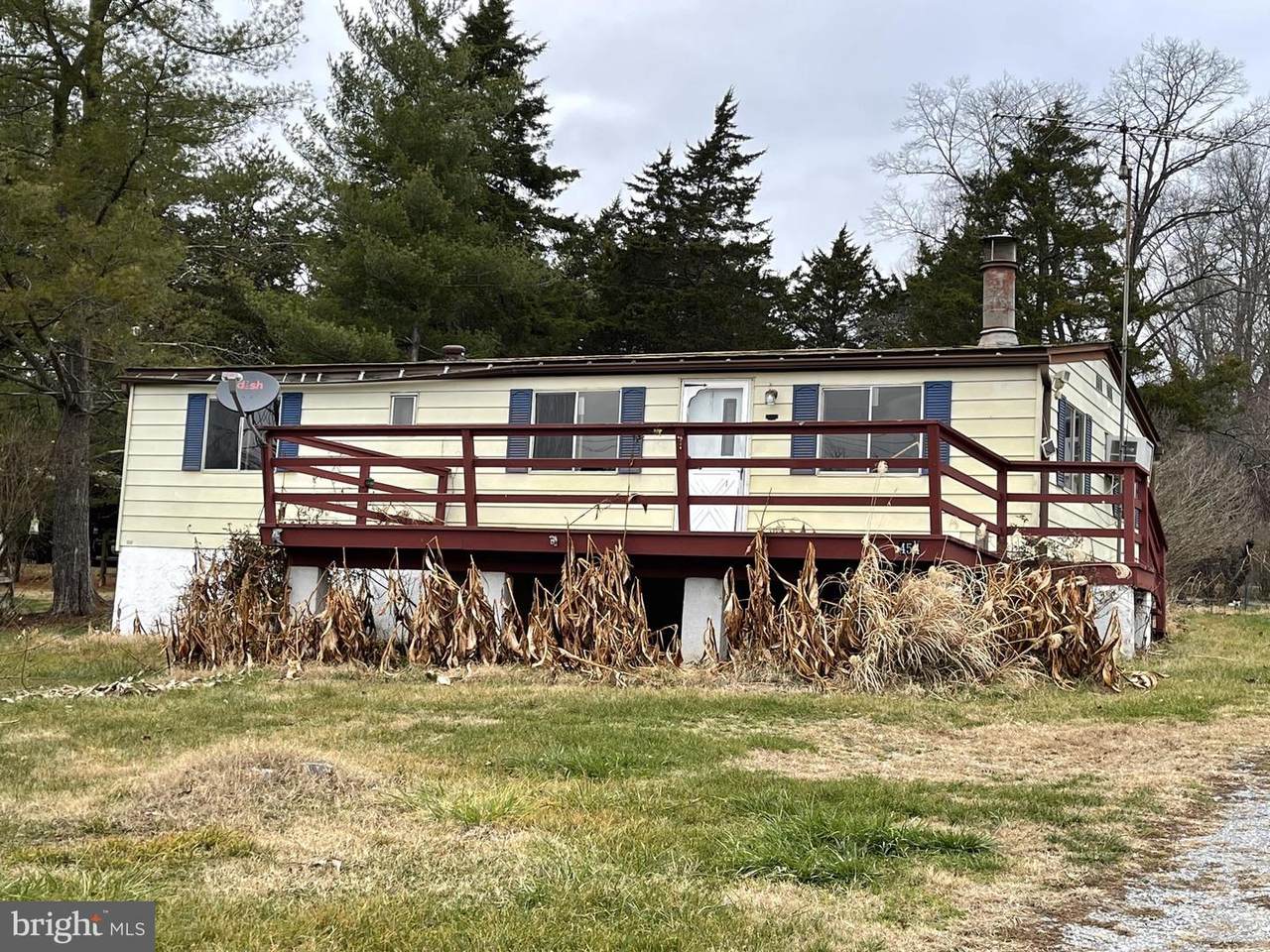 454 Riverside Drive - Photo 1