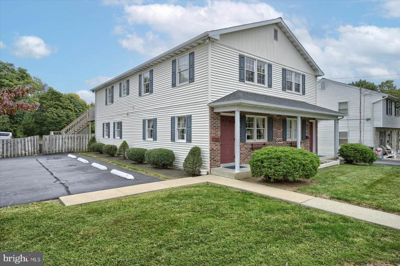 501 9TH Street - Photo 1