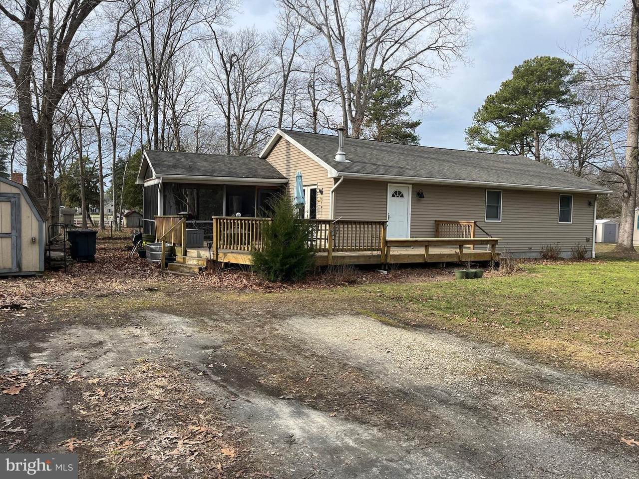22720 Pine Dr N - Photo 1