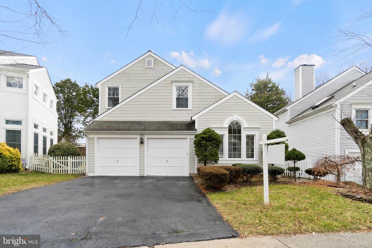 2214 Cherry Leaf Lane - Photo 1
