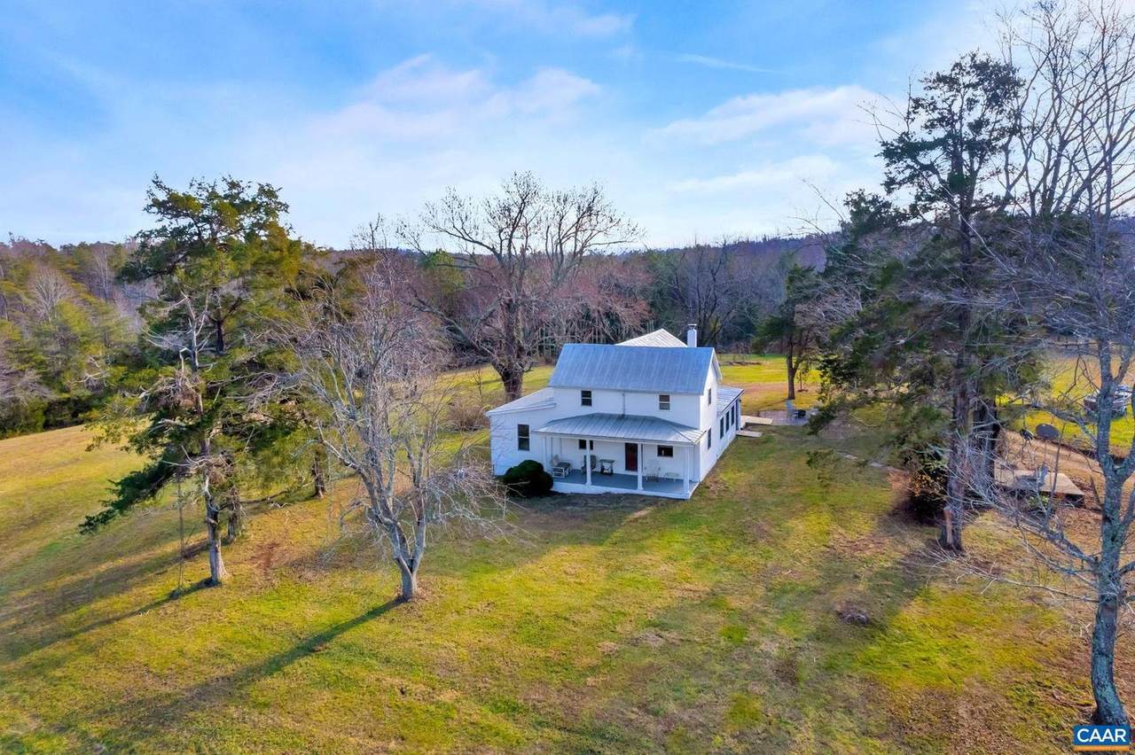 4233 Green Creek Rd - Photo 1