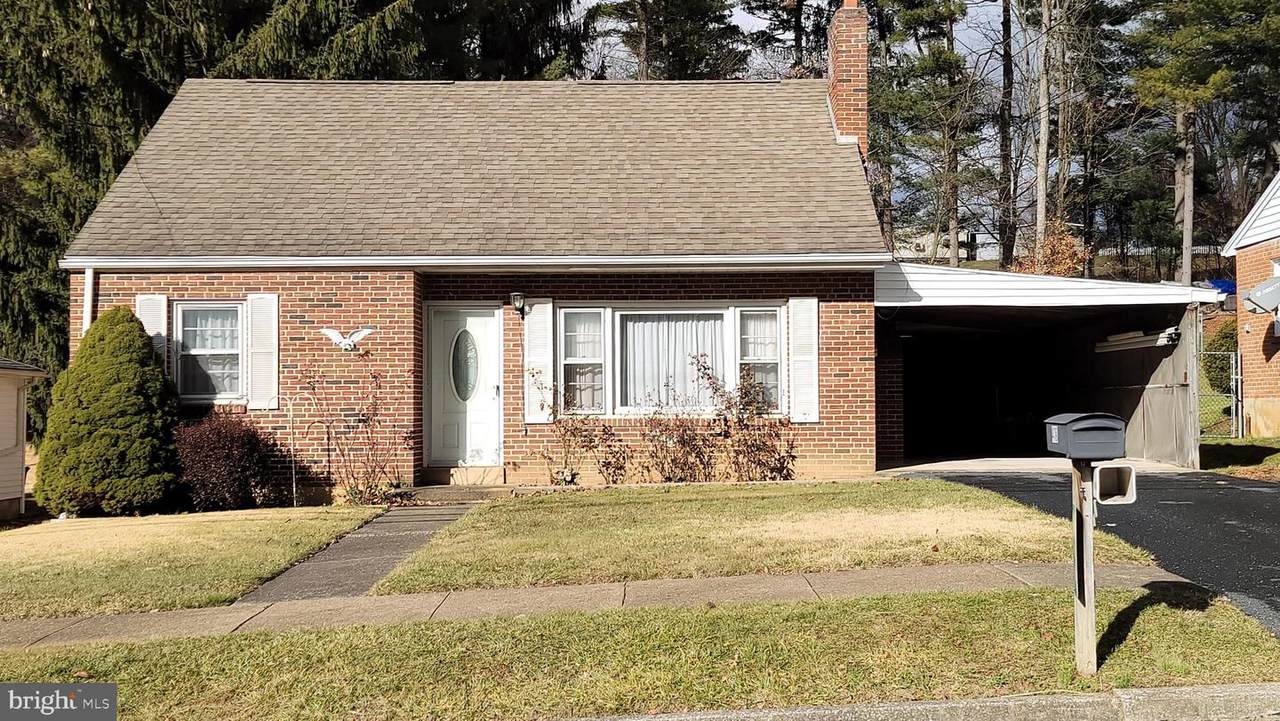 418 Duke Street - Photo 1