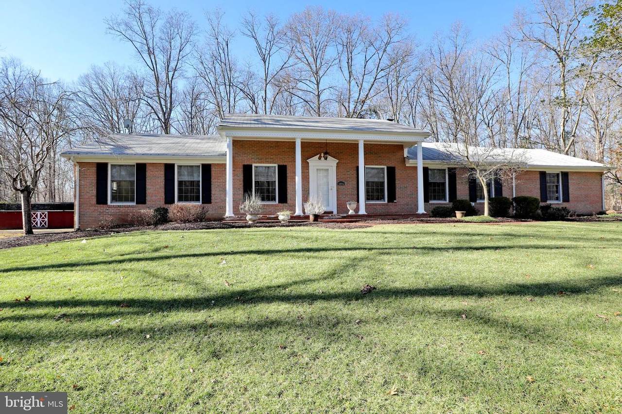 6495 Ellenwood Drive - Photo 1