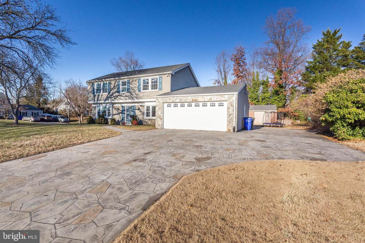 12218 Foxhill Lane - Photo 1