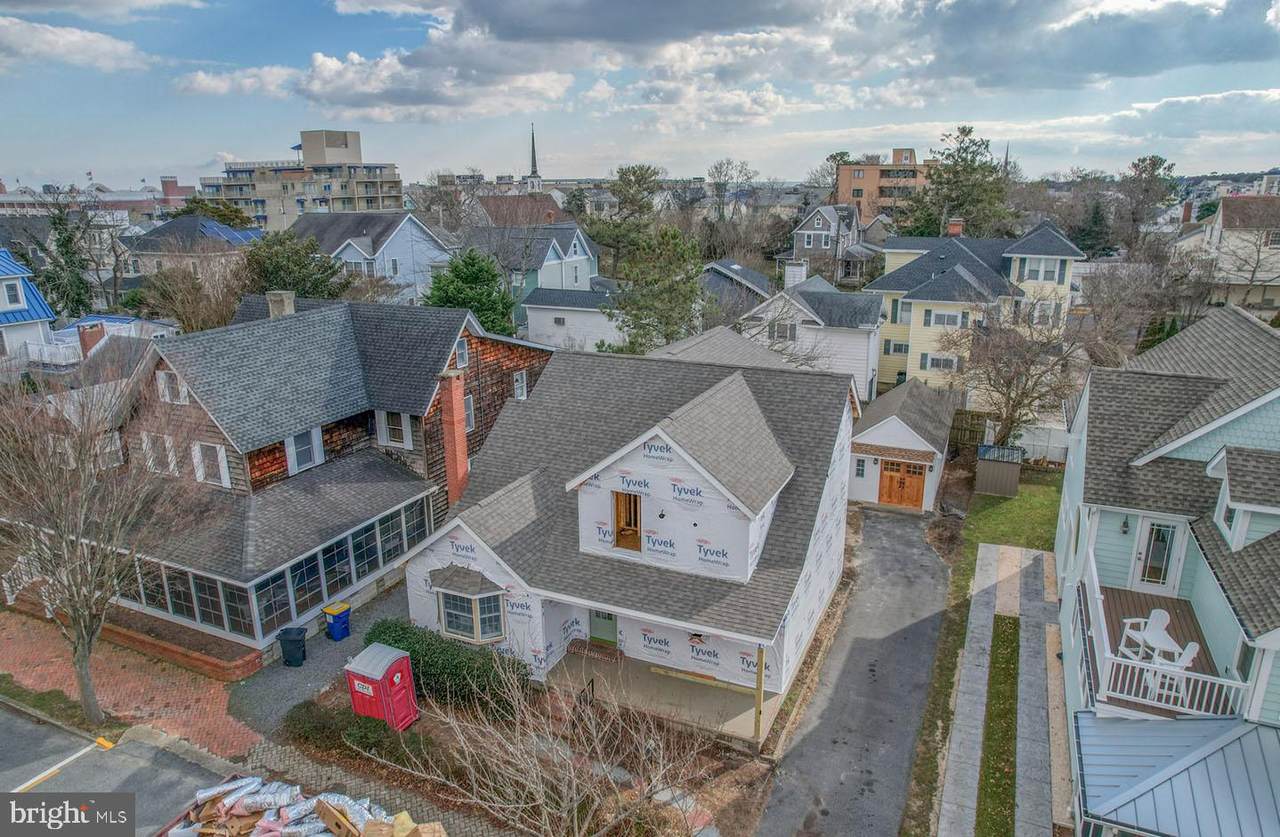 28 Virginia Avenue - Photo 1