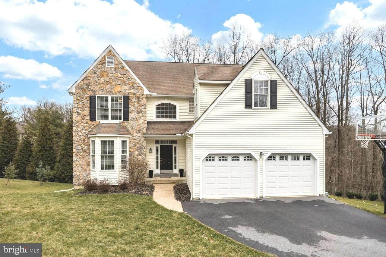 1003 Tesia Court - Photo 1