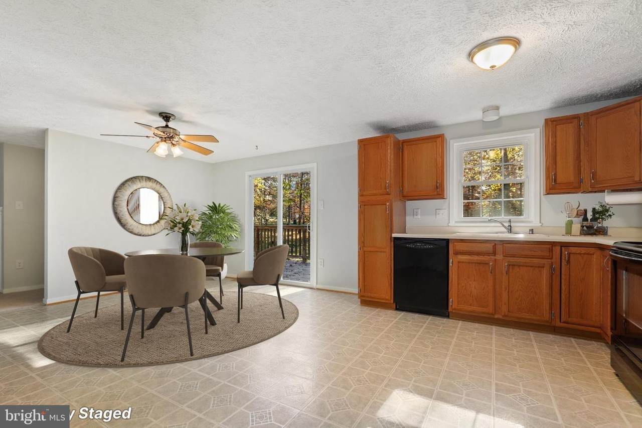 135 Yorktown Boulevard - Photo 1