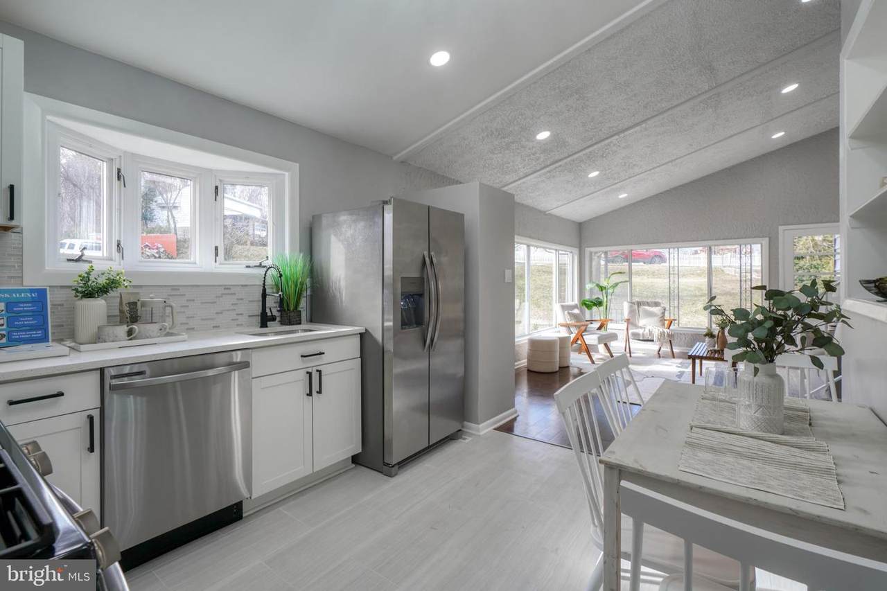 102 Shelly Road - Photo 1