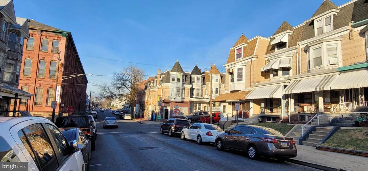 1163 11TH Street - Photo 1