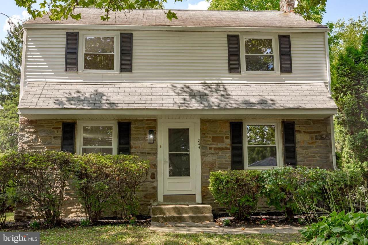 844 Beechwood Drive - Photo 1