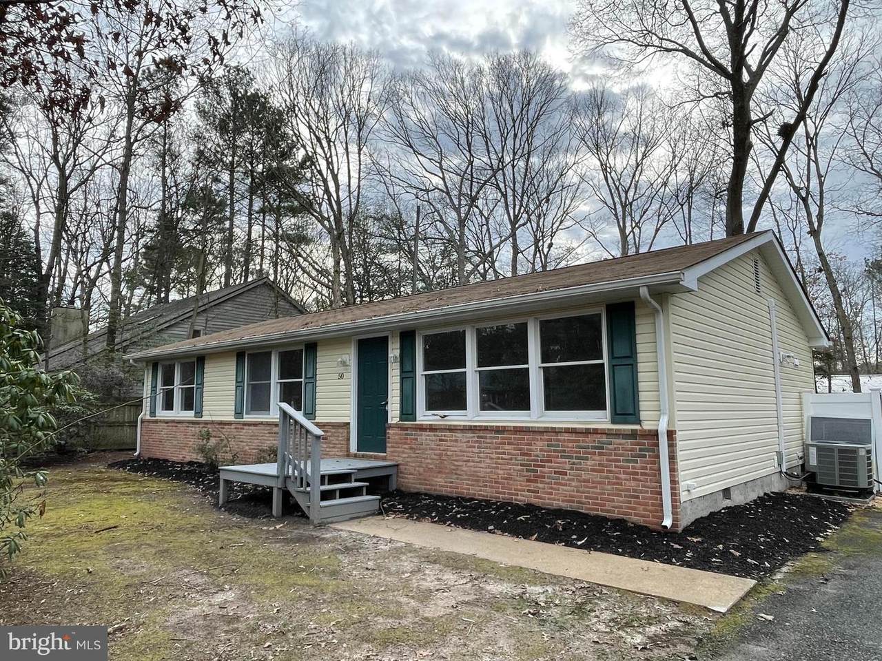 50 Lakewood Drive - Photo 1