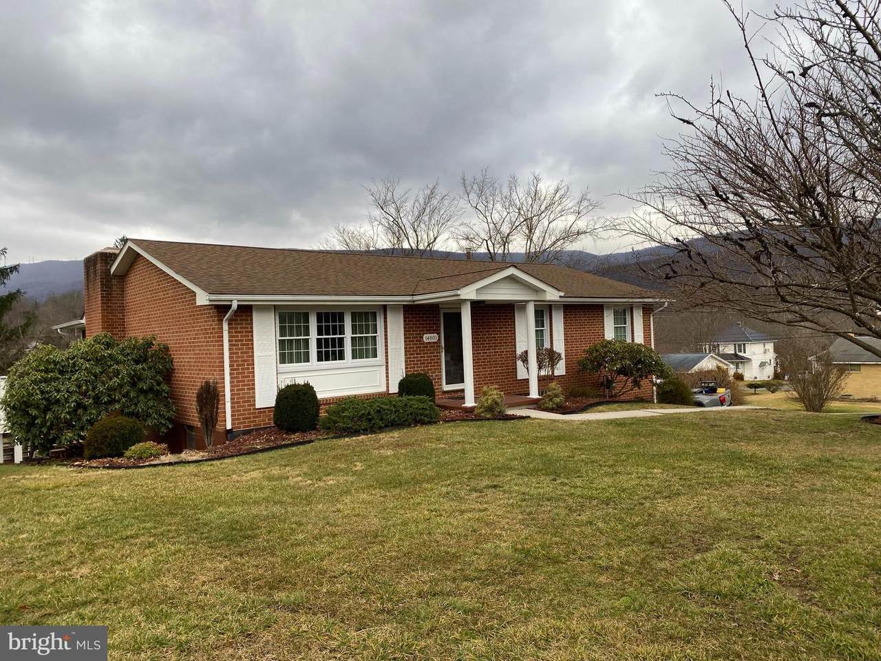 14801 Hill Street - Photo 1