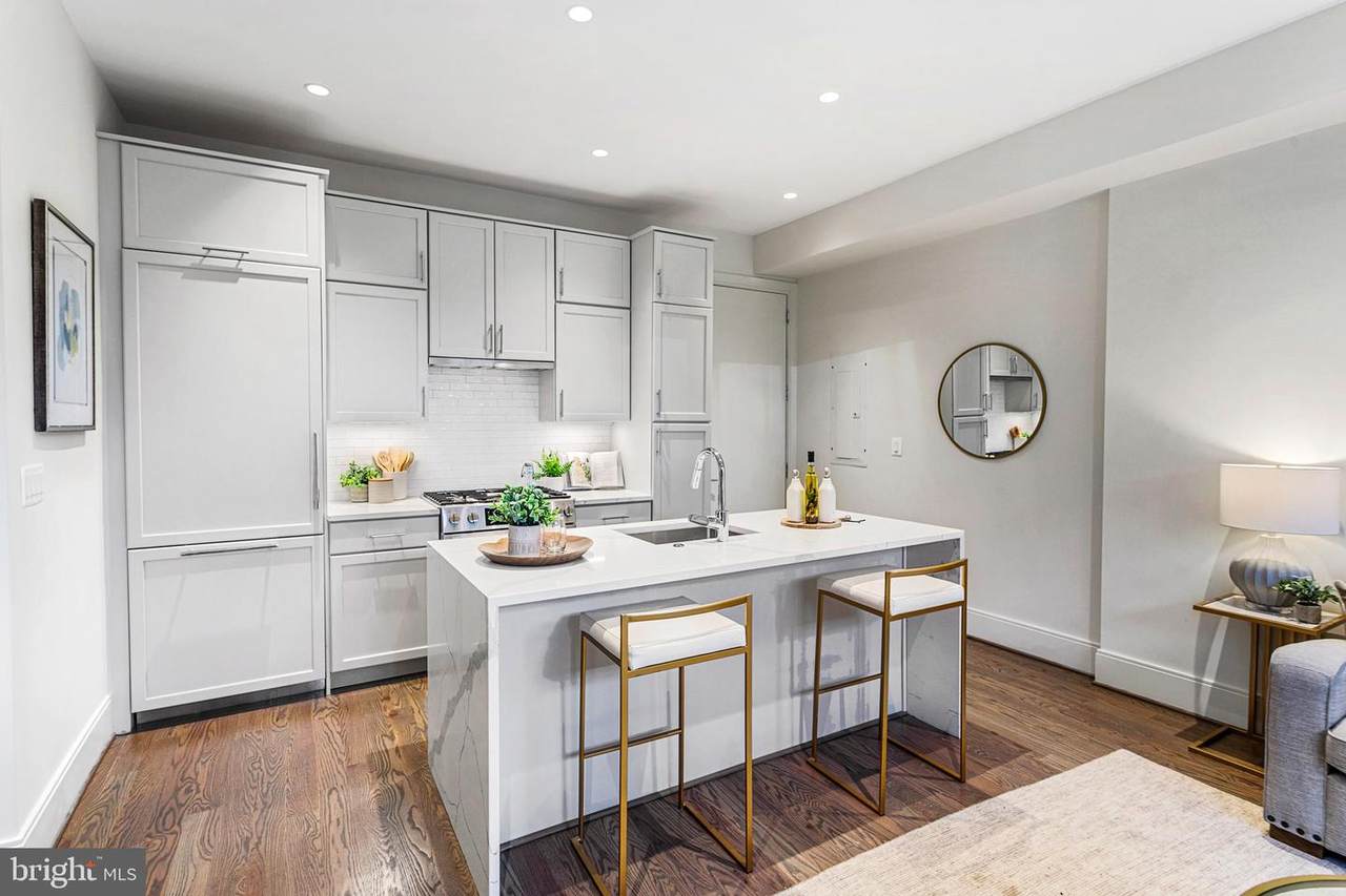 270 15TH STREET - Photo 1
