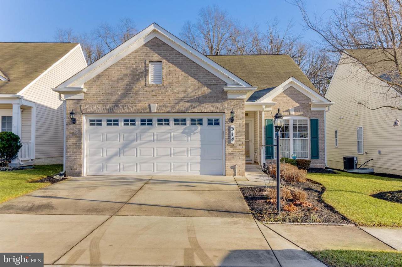 314 Clubside Drive - Photo 1