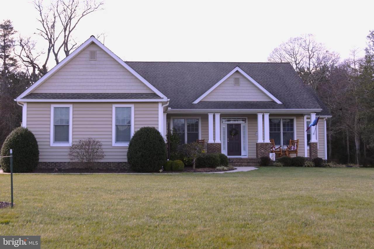 16506 Retreat Circle - Photo 1