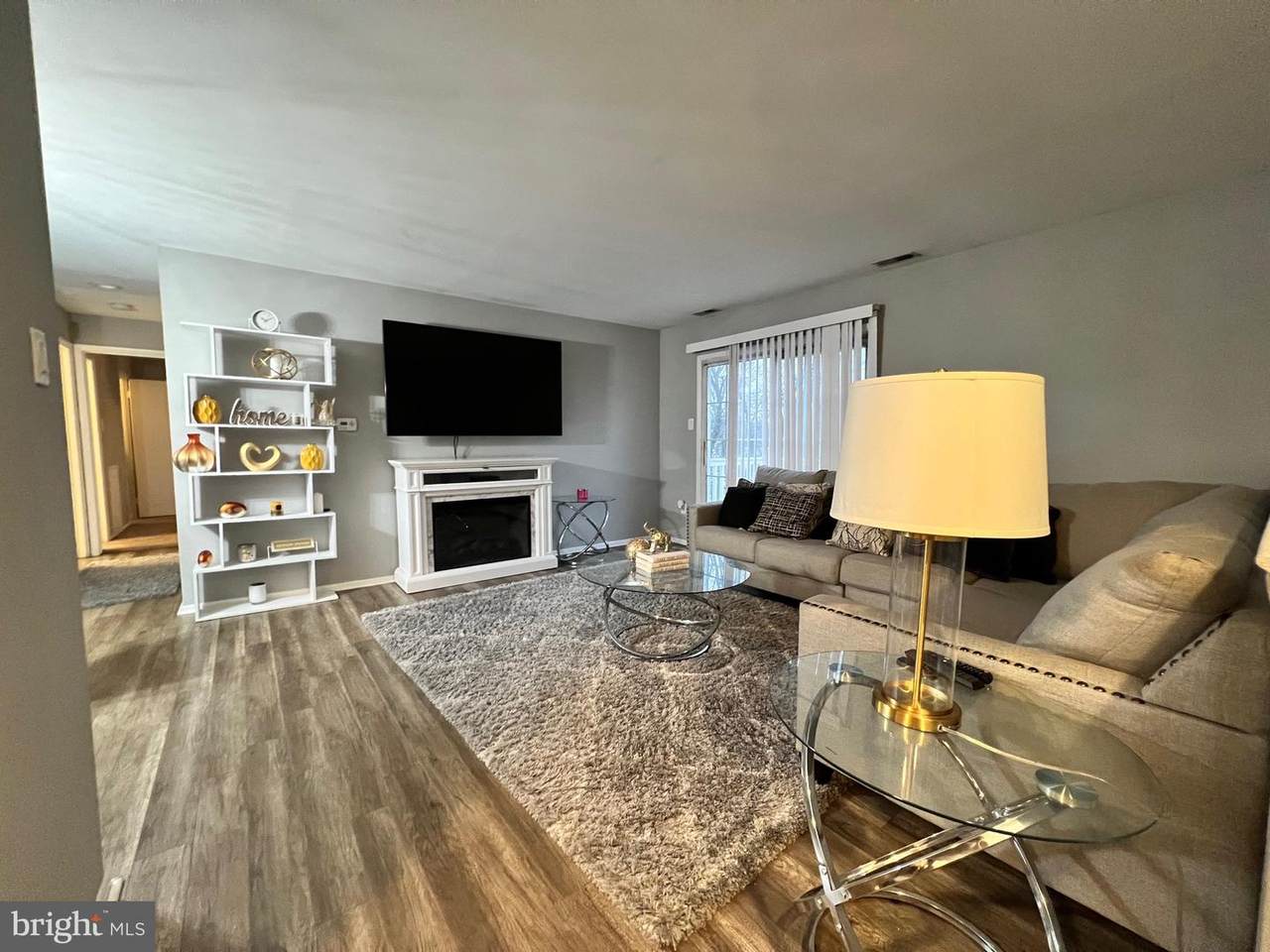 328 Surrey Court - Photo 1