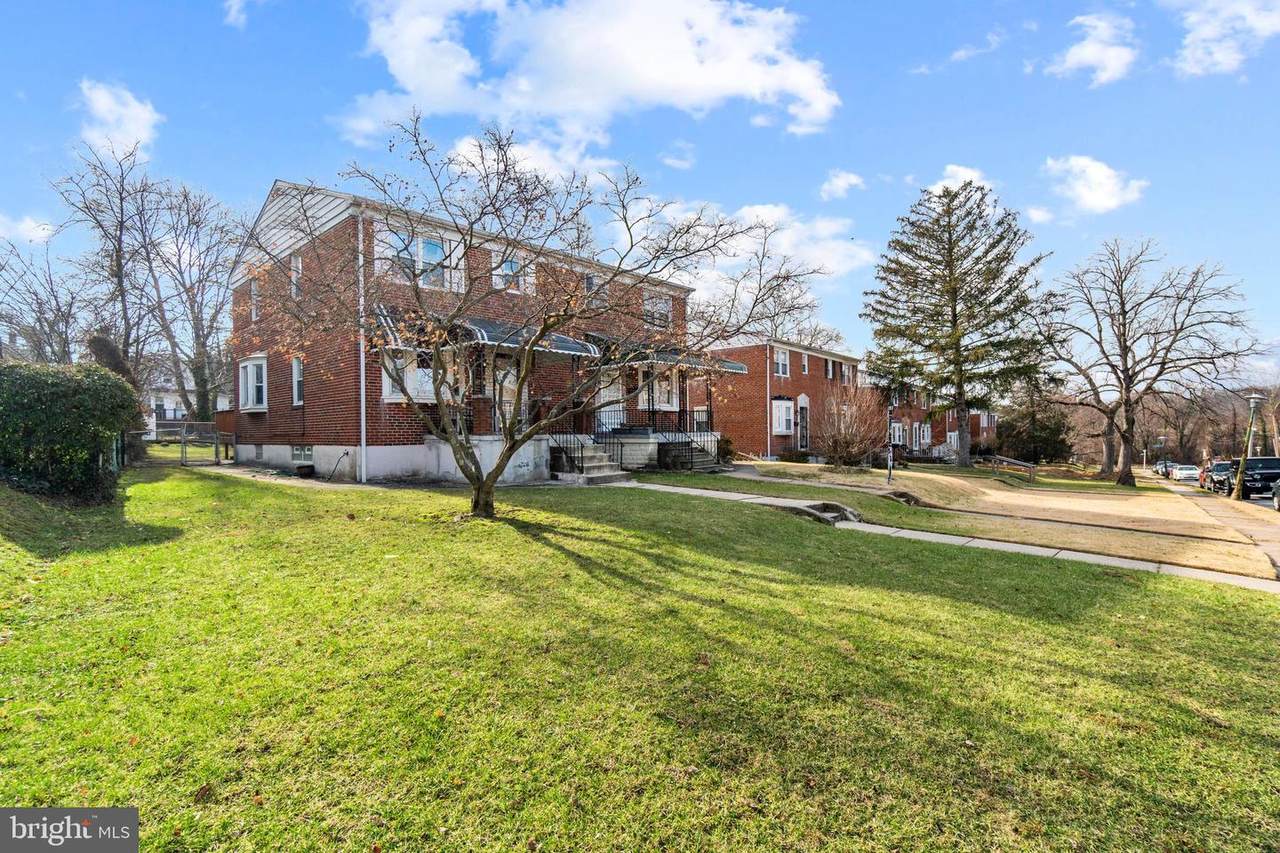 2211 Cloville Avenue - Photo 1