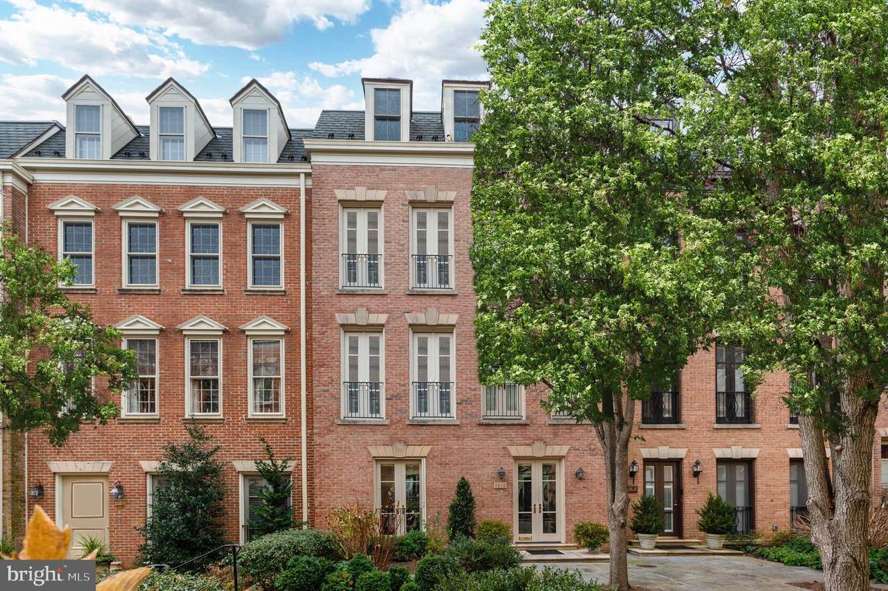 1816 Kalorama Square - Photo 1